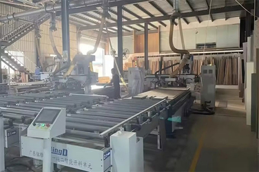 Foshan DongYa Furniture Co., Ltd. خط إنتاج المصنع